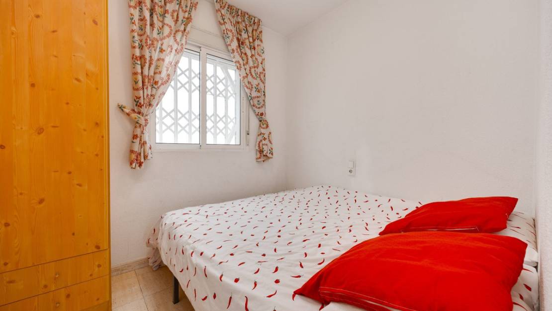 Venta - Apartment - Torrevieja - Torrevieja Centro
