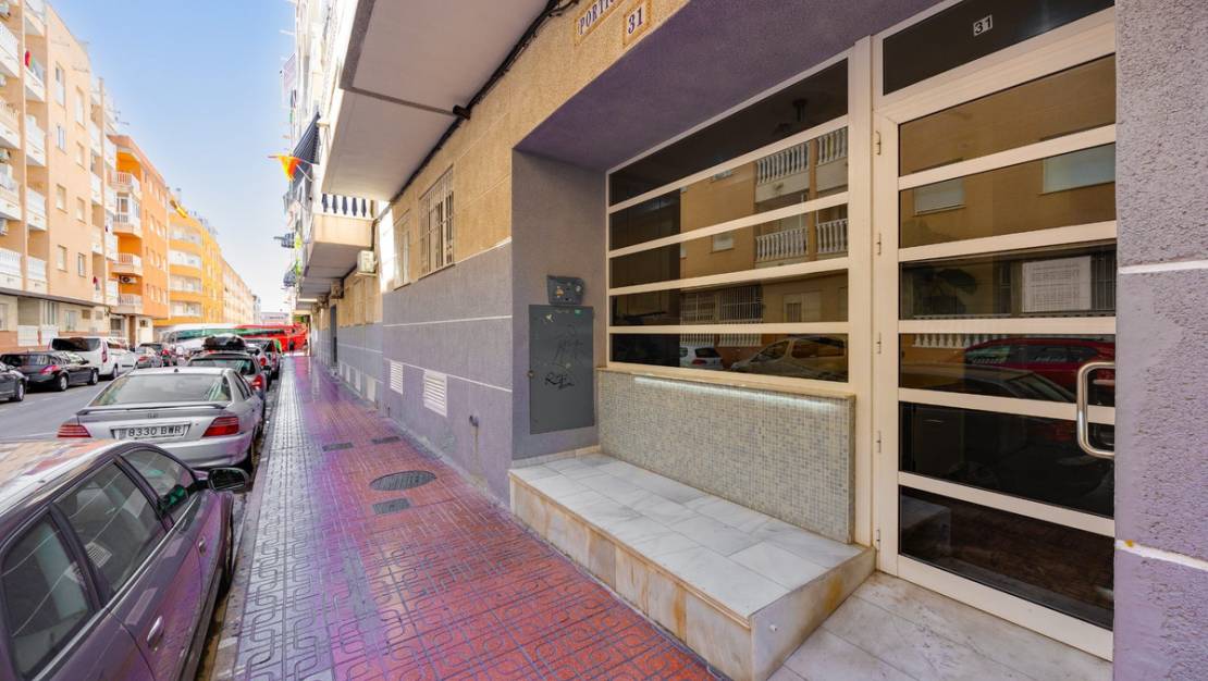Venta - Apartment - Torrevieja - Torrevieja Centro