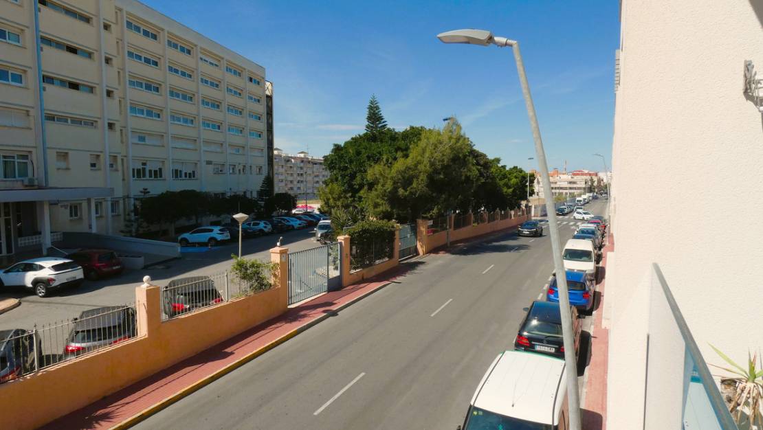 Venta - Apartment - Torrevieja - Torrevieja Centro