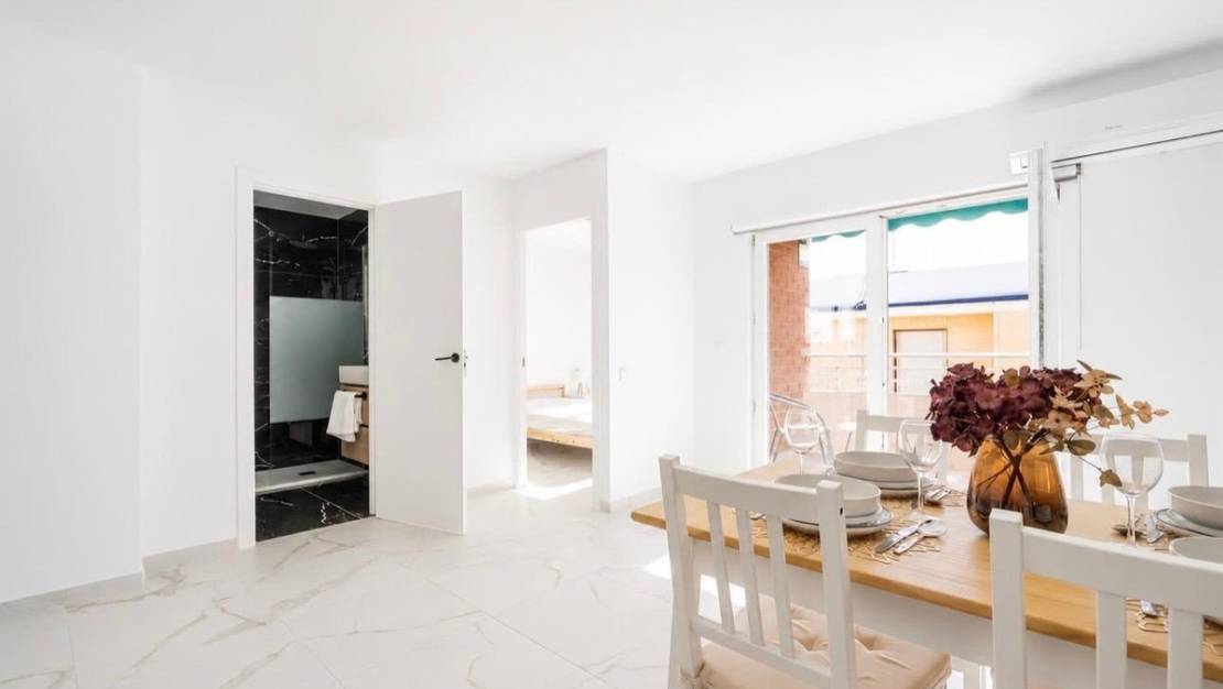 Venta - Apartment - Torrevieja - Torrevieja Centro