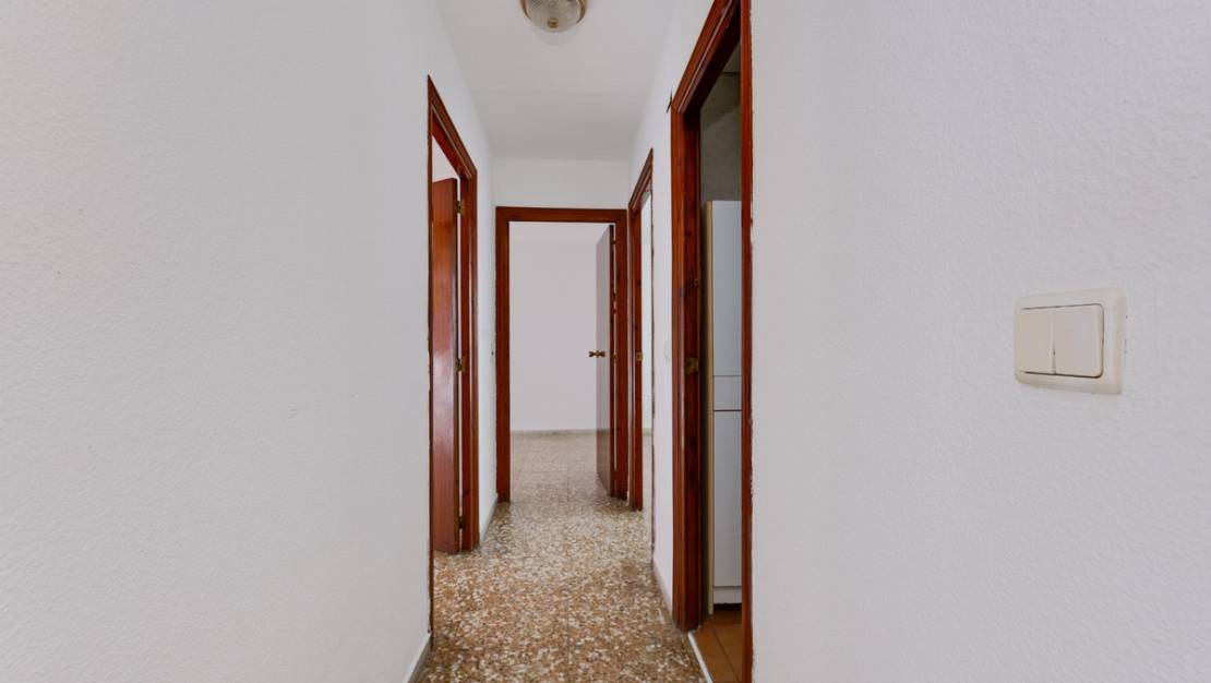 Venta - Apartment - Torrevieja - Torrevieja Centro