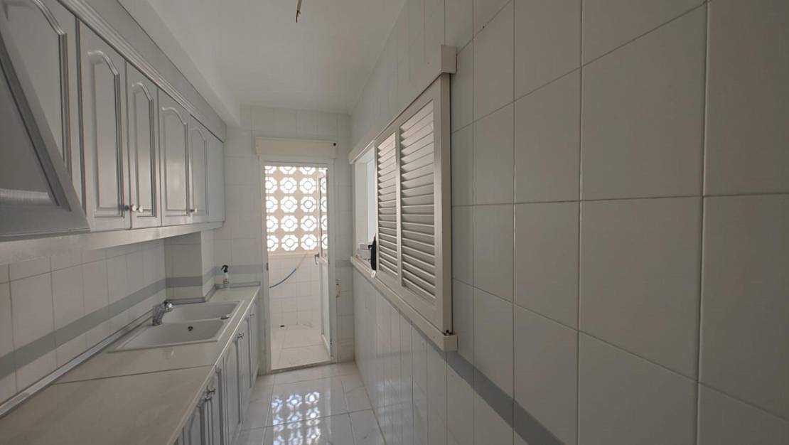 Venta - Apartment - Torrevieja - Torrevieja Centro