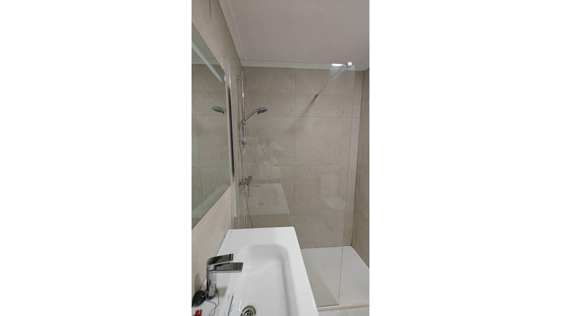 Venta - Apartment - Torrevieja - Torrevieja Centro