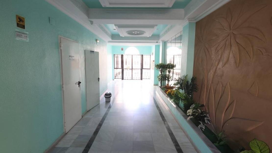 Venta - Apartment - Torrevieja - Torrevieja Centro