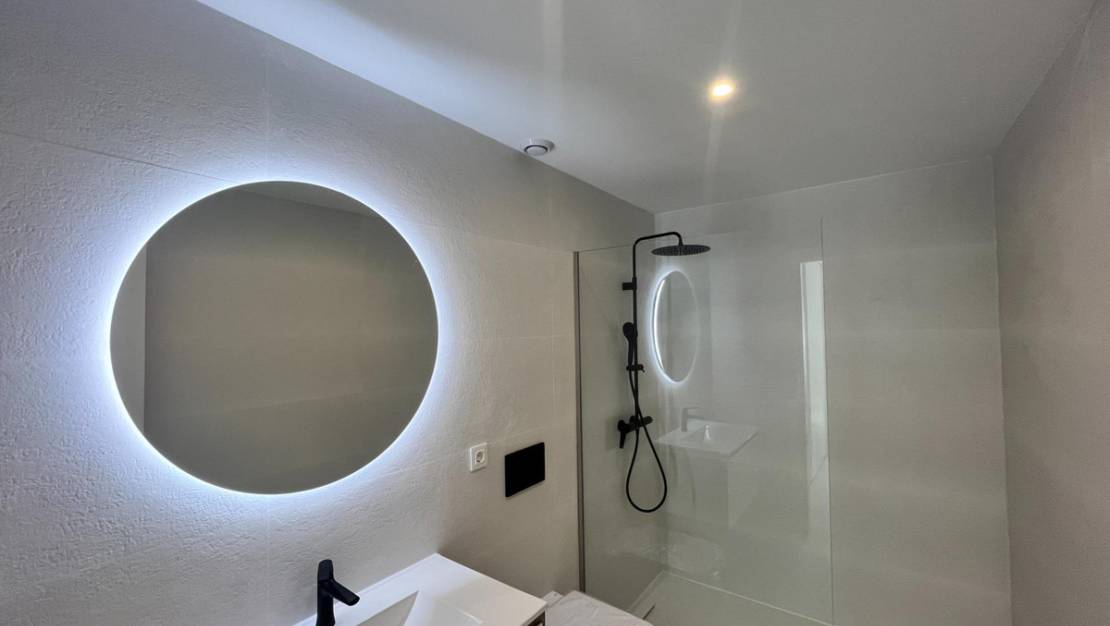 Venta - Apartment - Torrevieja - Torrevieja Centro