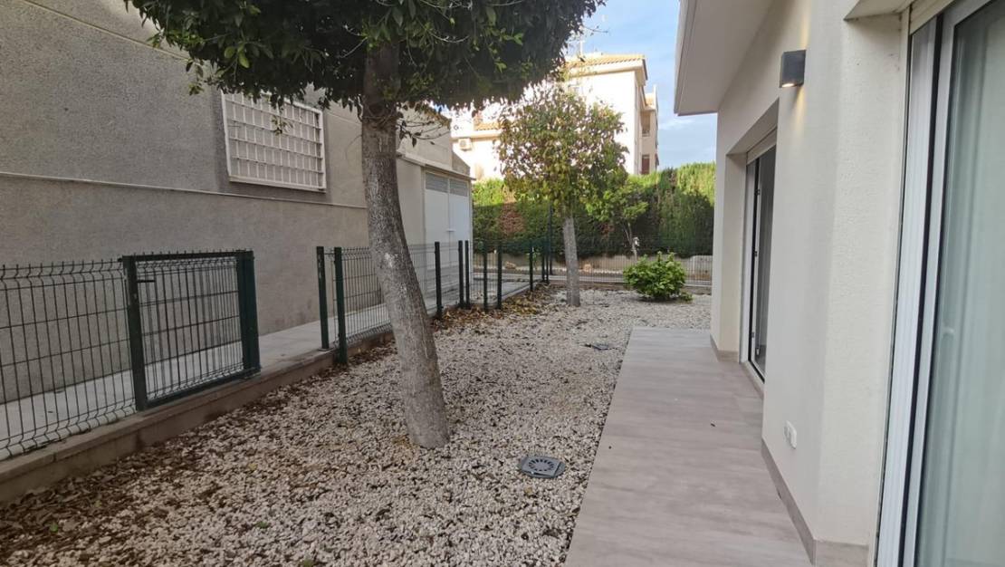 Venta - Apartment - Torrevieja - Torrevieja Centro