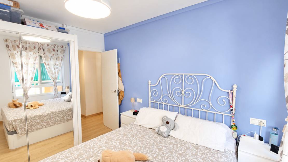 Venta - Apartment - Torrevieja - Torrevieja Centro