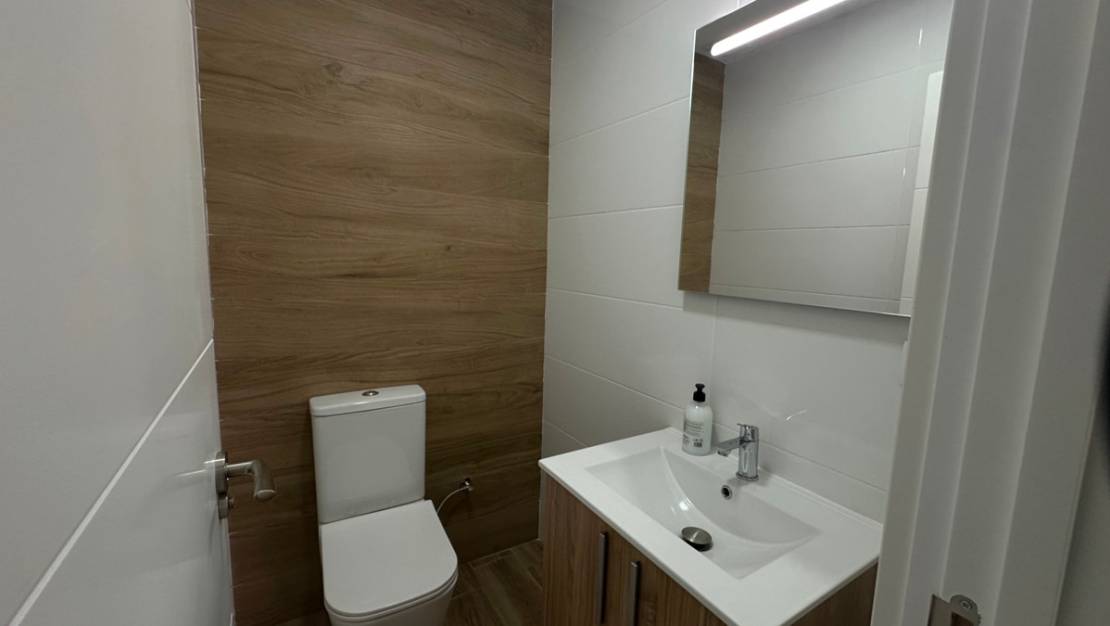 Venta - Apartment - Torrevieja - Torrevieja Centro