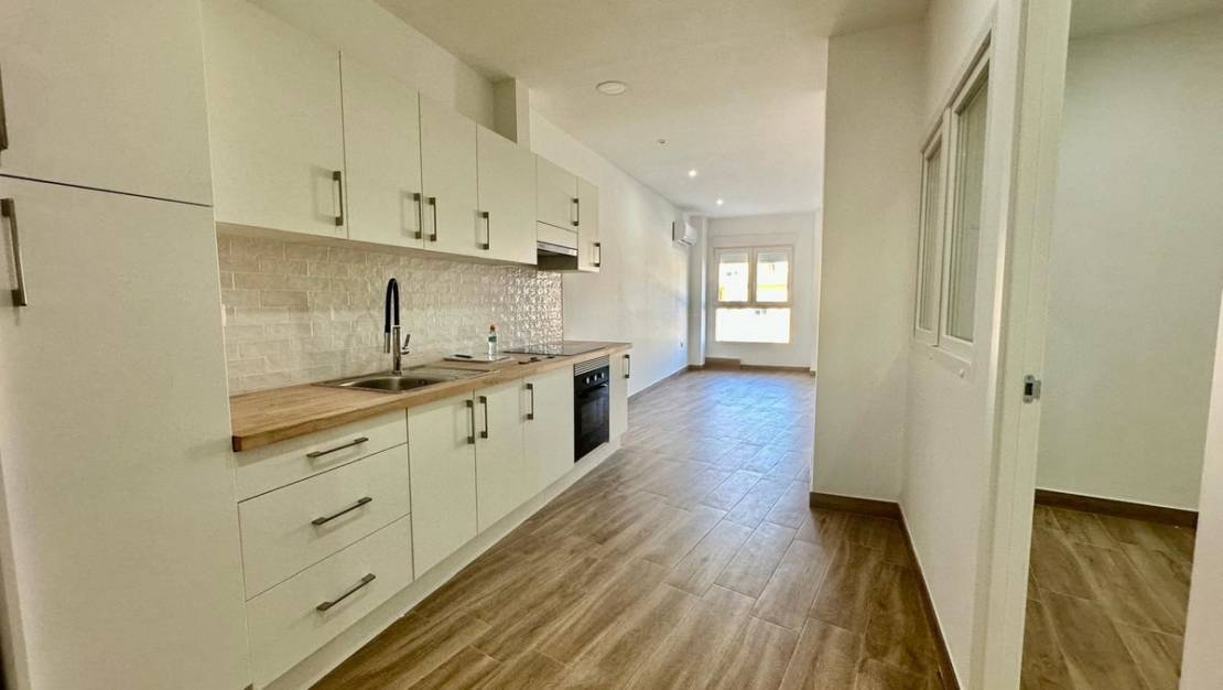 Venta - Apartment - Torrevieja - Torrevieja Centro