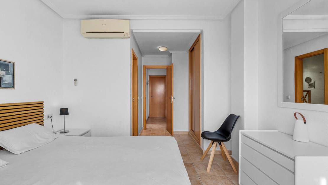 Venta - Apartment - Torrevieja - Torrevieja Centro