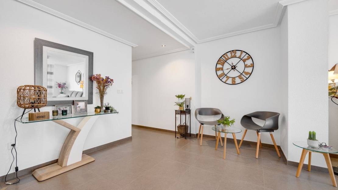 Venta - Apartment - Torrevieja - Torrevieja Centro