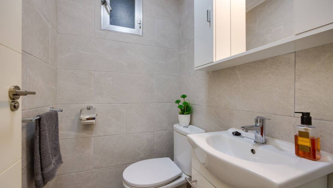 Venta - Apartment - Torrevieja - Torrevieja Centro