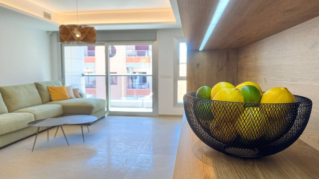 Venta - Apartment - Torrevieja - Torrevieja Centro
