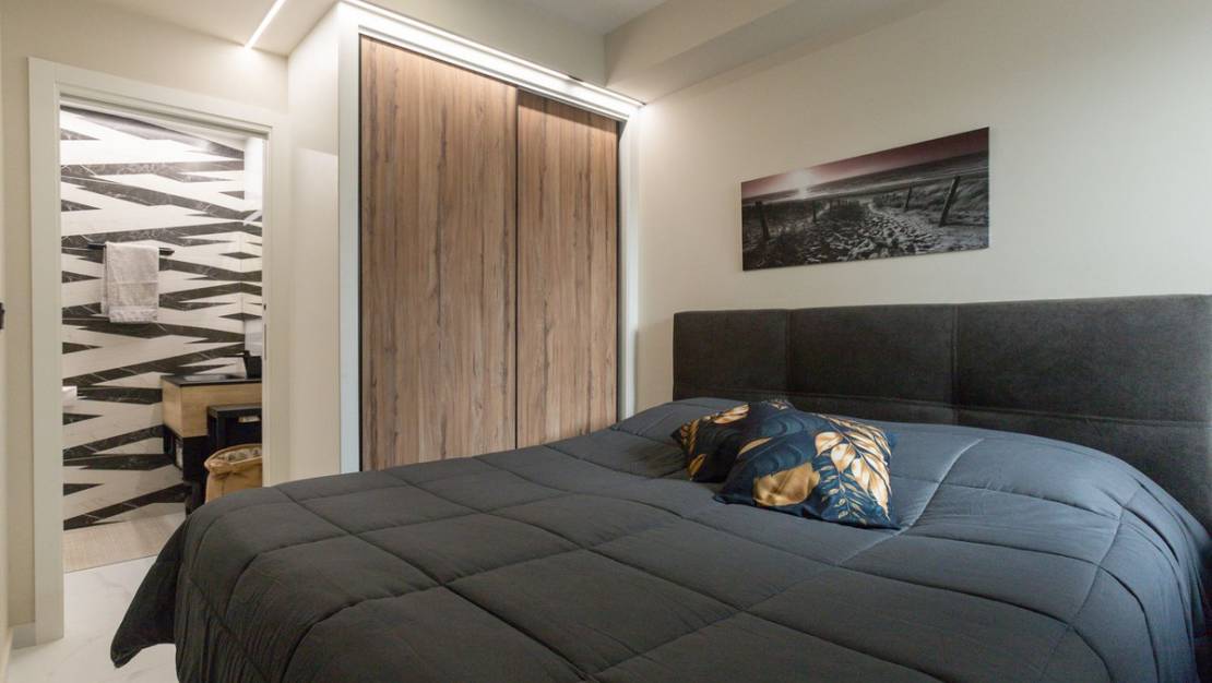 Venta - Apartment - Torrevieja - Torrevieja Centro
