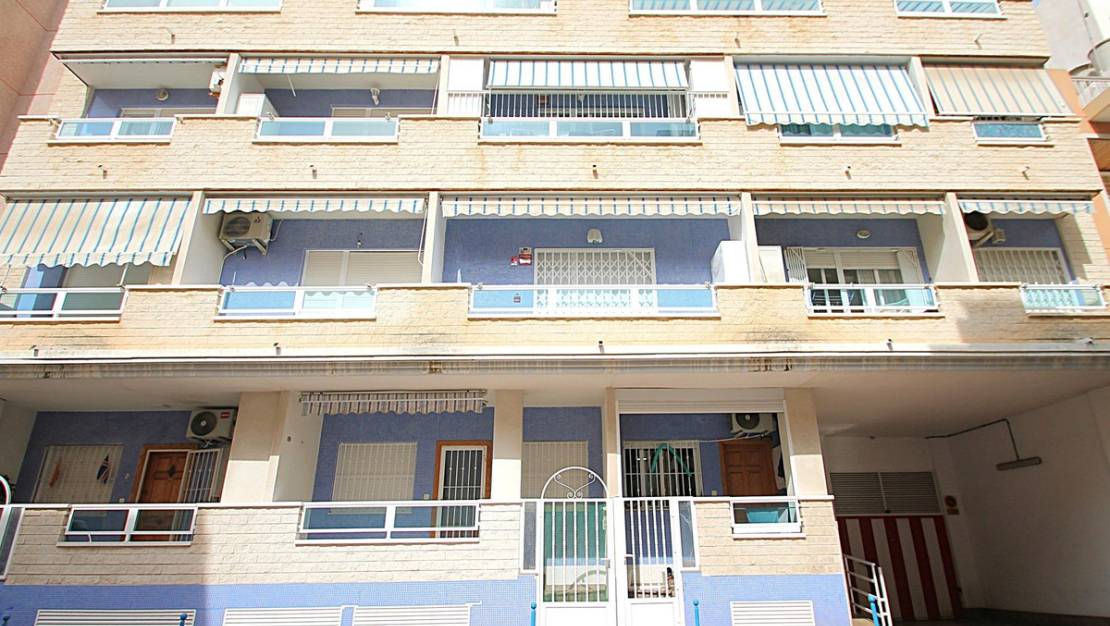 Venta - Apartment - Torrevieja - Torrevieja Centro