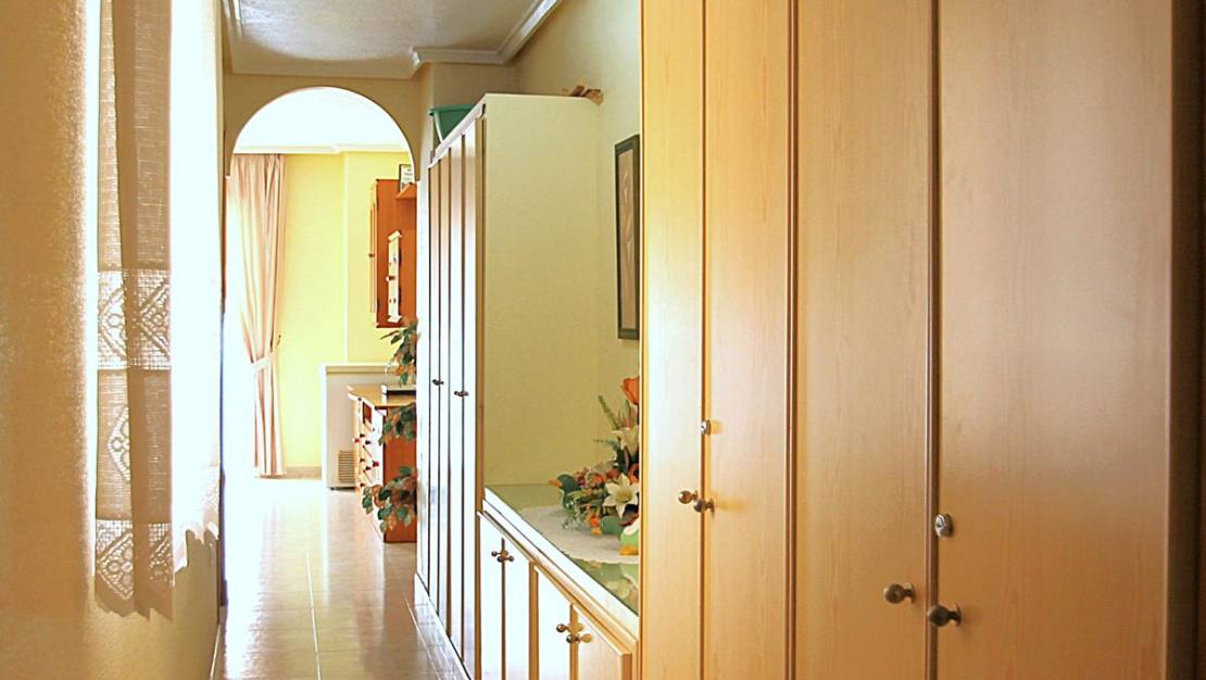 Venta - Apartment - Torrevieja - Torrevieja Centro