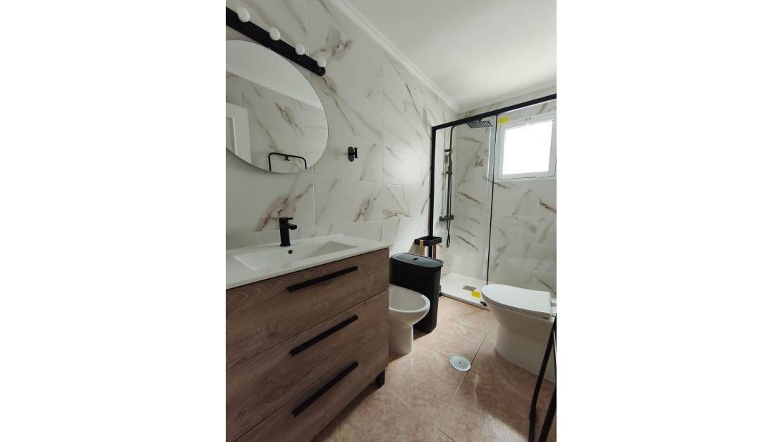 Venta - Apartment - Torrevieja - Torrevieja Centro