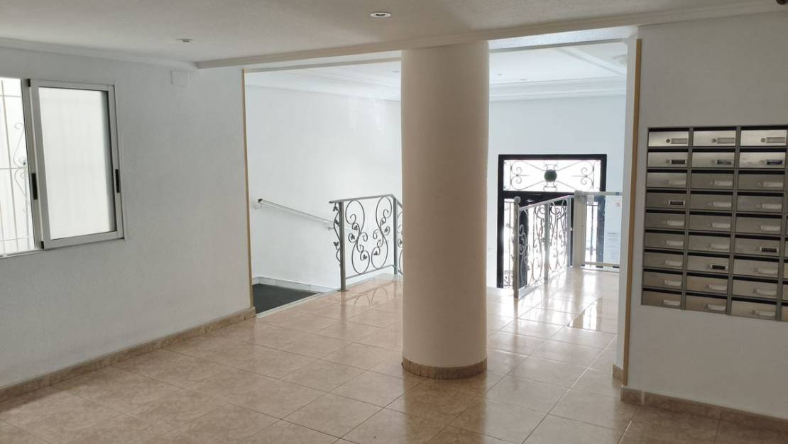Venta - Apartment - Torrevieja - Torrevieja Centro