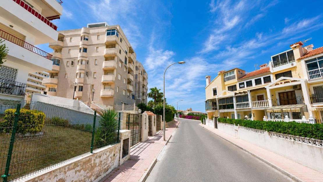 Venta - Apartment - Torrevieja - Torrevieja Centro
