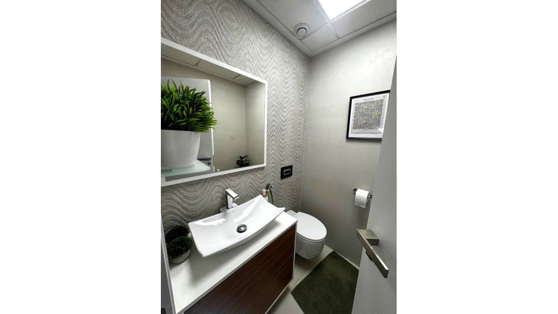 Venta - Apartment - Torrevieja - Torrevieja Centro