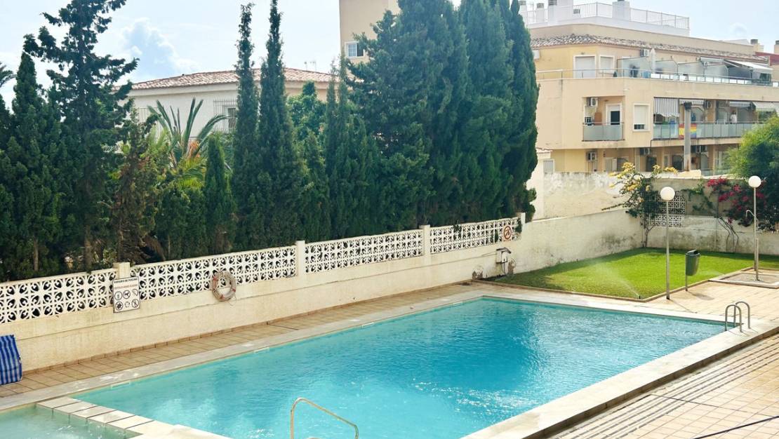 Venta - Apartment - Torrevieja - Torrevieja Centro