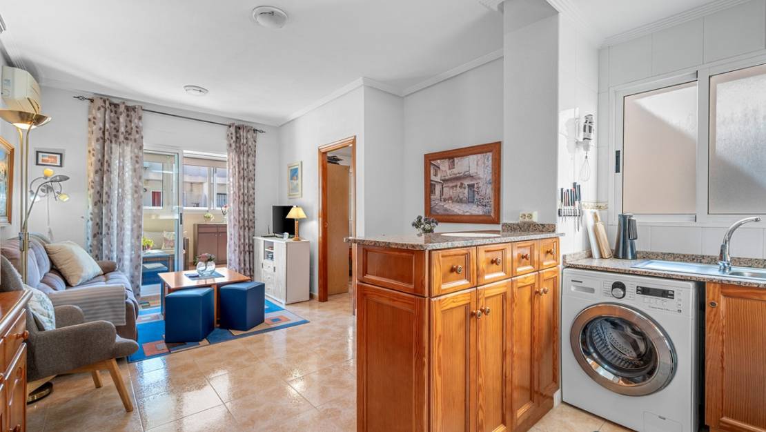 Venta - Apartment - Torrevieja - Torrevieja Centro