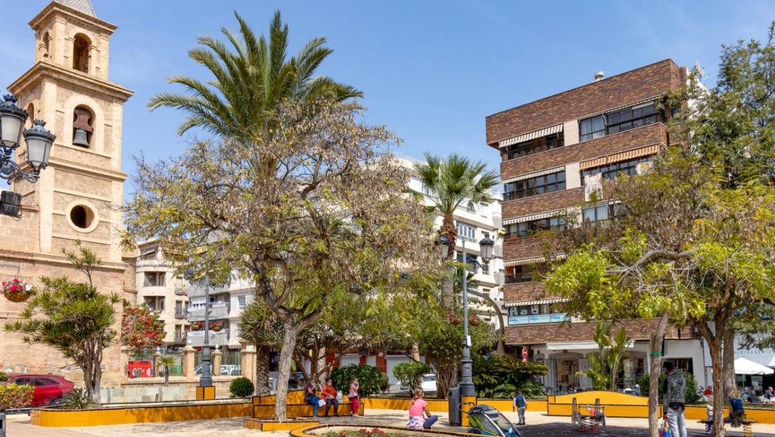 Venta - Apartment - Torrevieja - Torrevieja Centro