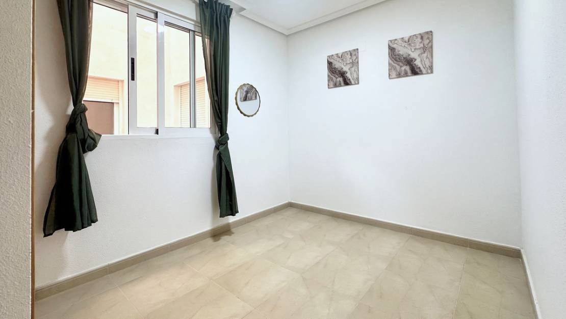 Venta - Apartment - Torrevieja - Torrevieja Centro