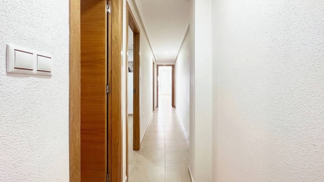 Venta - Apartment - Torrevieja - Torrevieja Centro