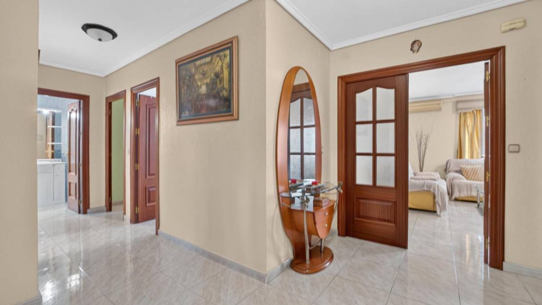 Venta - Apartment - Torrevieja - Torrevieja Centro