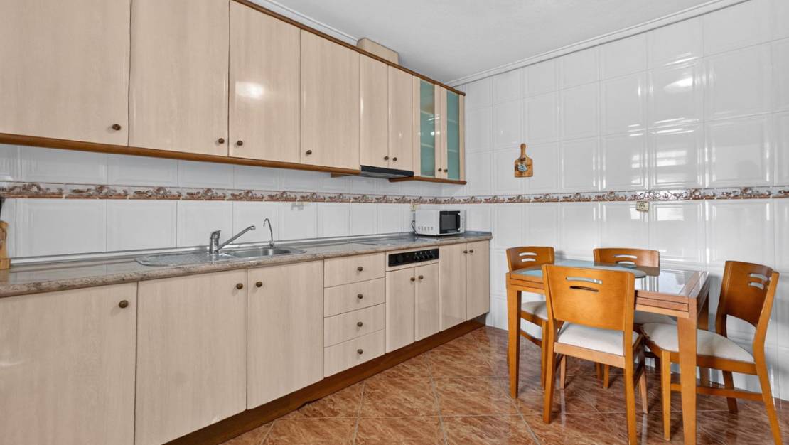 Venta - Apartment - Torrevieja - Torrevieja Centro