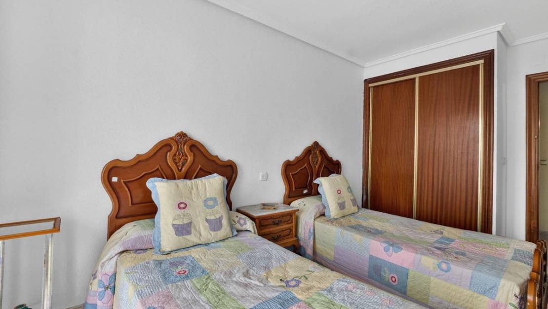 Venta - Apartment - Torrevieja - Torrevieja Centro