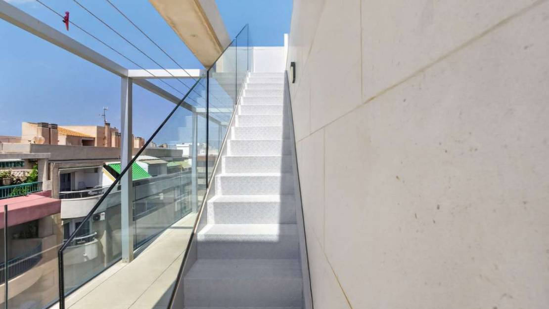 Venta - Apartment - Torrevieja - Torrevieja Centro