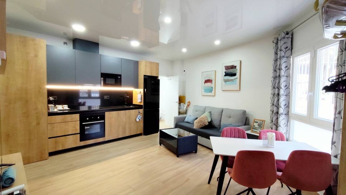 Venta - Apartment - Torrevieja - Torrevieja Centro