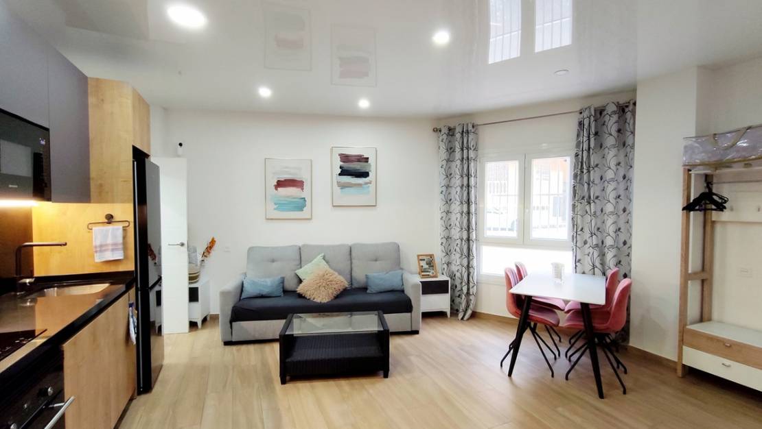 Venta - Apartment - Torrevieja - Torrevieja Centro