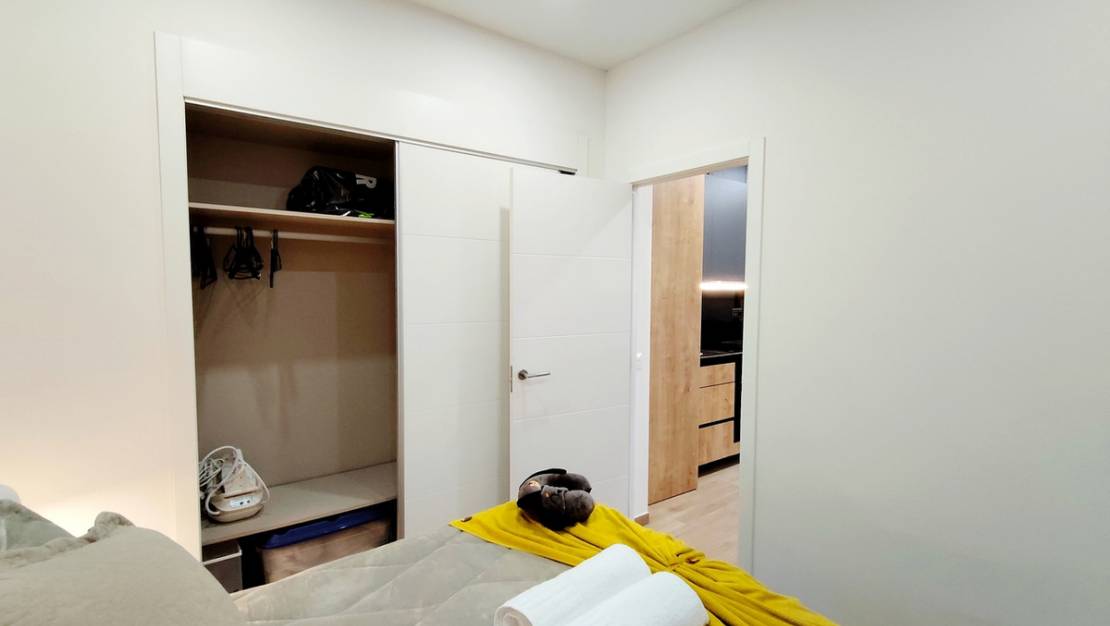 Venta - Apartment - Torrevieja - Torrevieja Centro