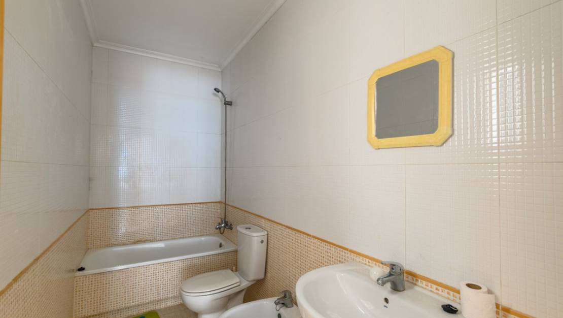 Venta - Apartment - Torrevieja - Torrevieja Centro