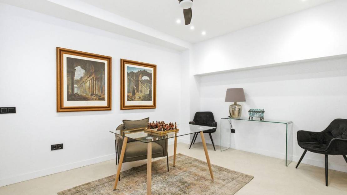 Venta - Apartment - Torrevieja - Torrevieja Centro