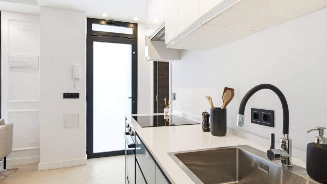 Venta - Apartment - Torrevieja - Torrevieja Centro