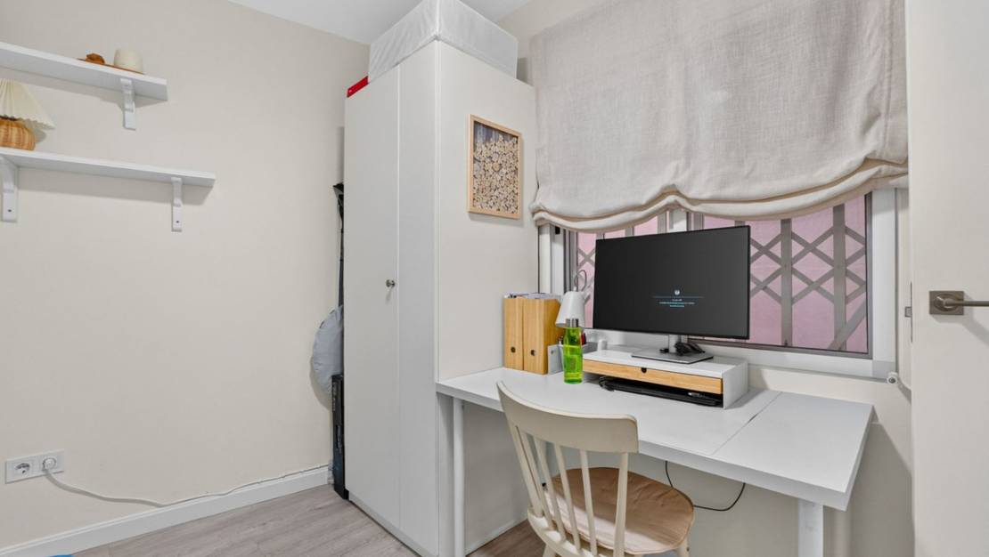 Venta - Apartment - Torrevieja - Torrevieja Centro