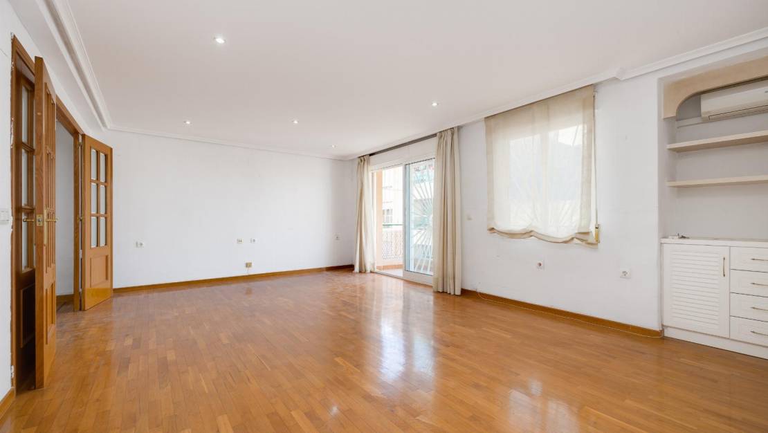 Venta - Apartment - Torrevieja