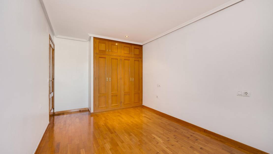 Venta - Apartment - Torrevieja