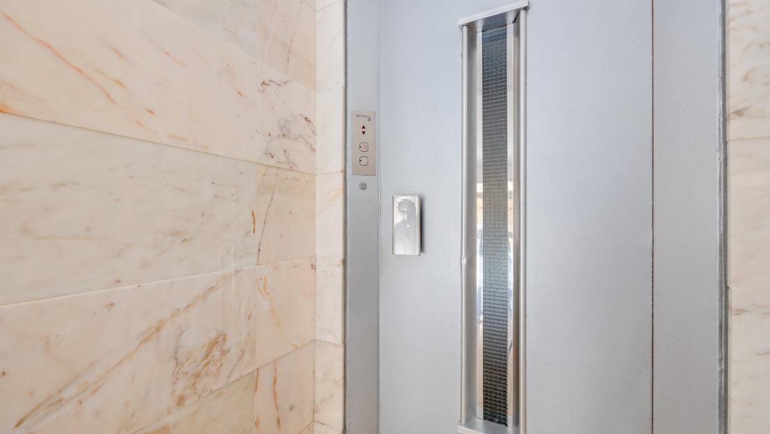 Venta - Apartment - Torrevieja
