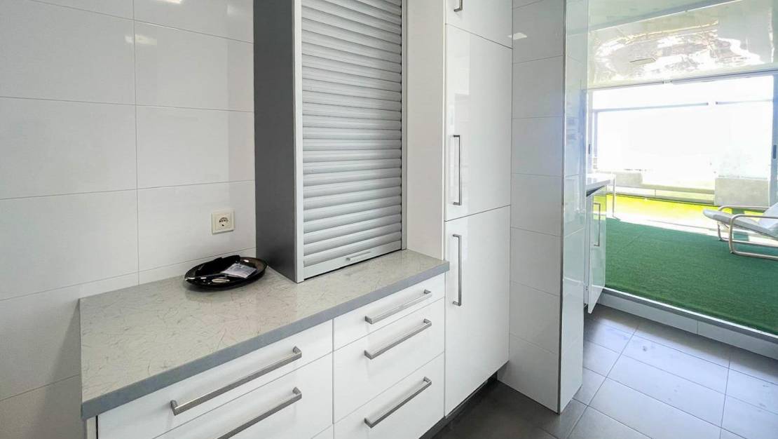 Venta - Atico - Benidorm