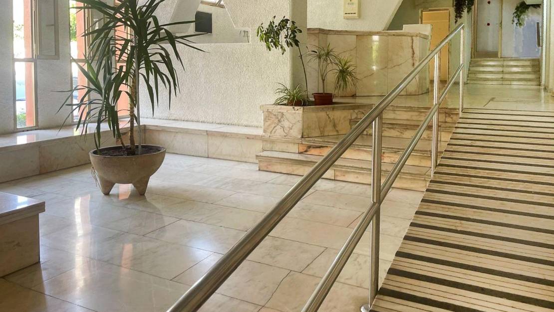 Venta - Atico - Benidorm