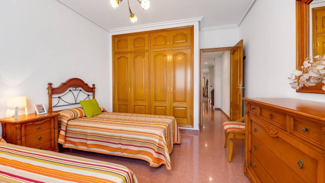 Venta - Atico - Torrevieja - Paseo maritimo