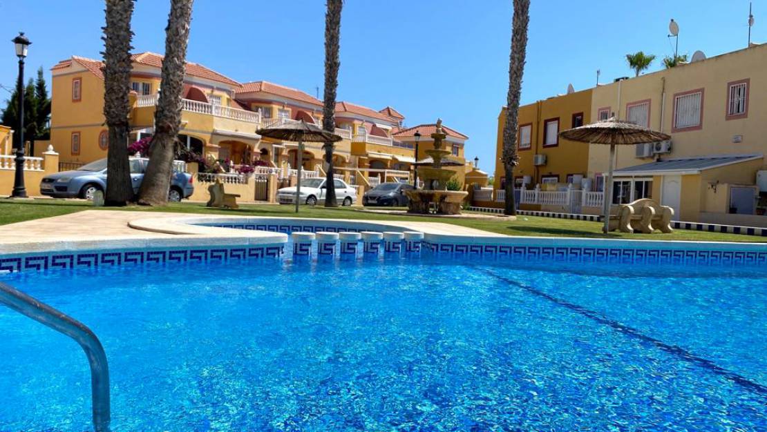 Venta - Bungalow - Orihuela Costa - La Regia