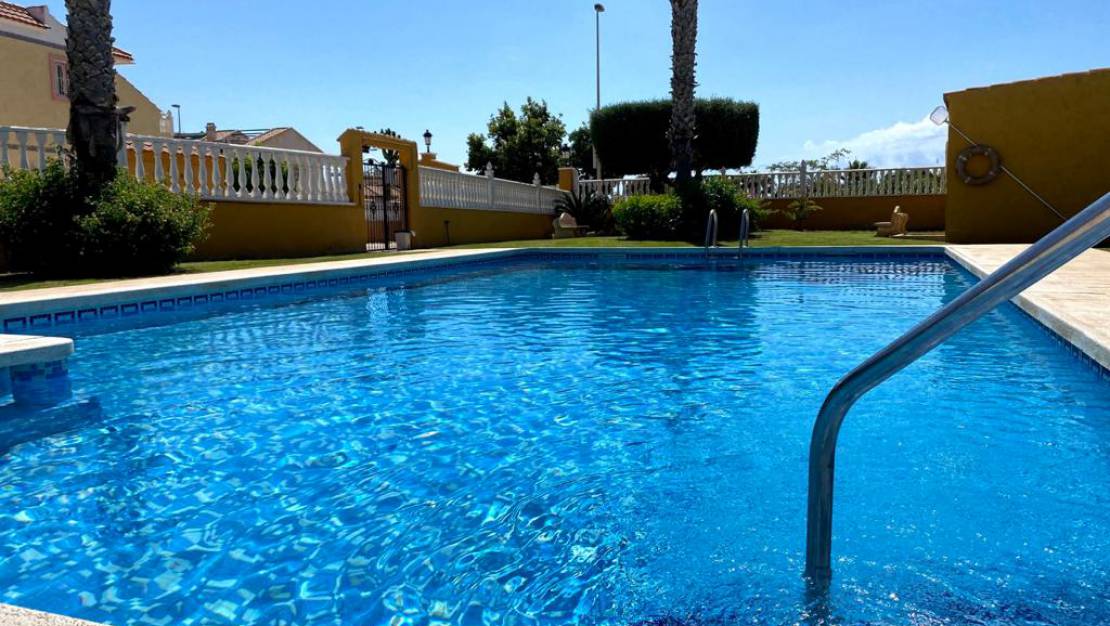 Venta - Bungalow - Orihuela Costa - La Regia