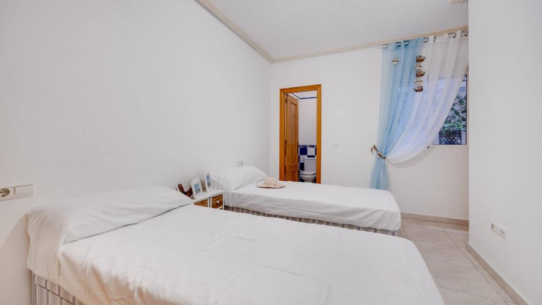 Venta - Bungalow - Orihuela Costa - Playa Flamenca