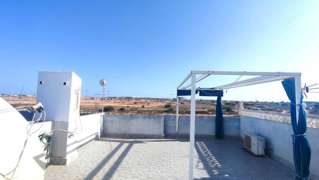 Venta - Bungalow - Torrevieja - Doña ines